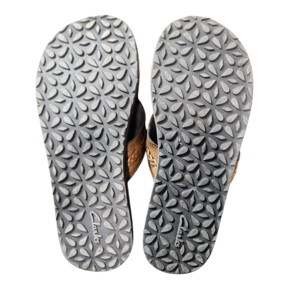 Clarks Comfort Sandals Brown  Flip Flops Women Size 8 - Picture 5 of 9